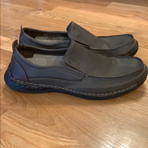 Izod slip-ons